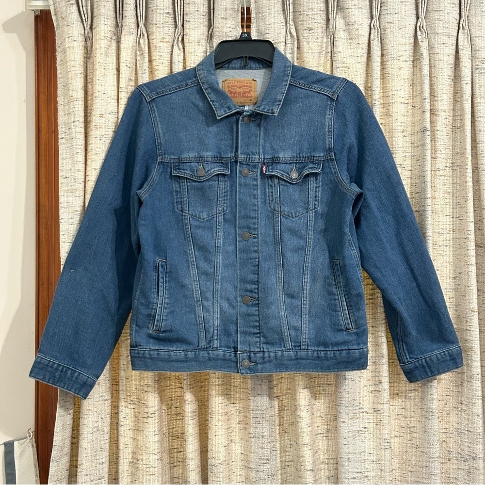 Levi Strauss & Co. Junior’s Cotton Blend Trucker Denim Jacket